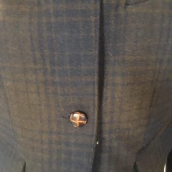 American Eagle Outfitters cropped plaid jacket - Picture 7 of 8